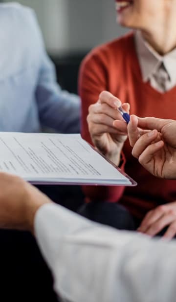 Защита интересов клиентов